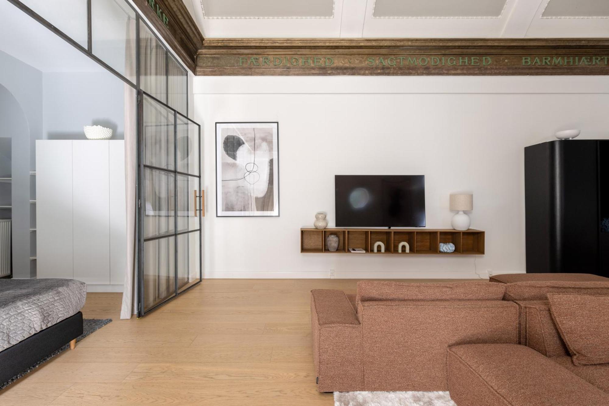 Unique 3 Bedroom Apartment In Vibrant Frederiksberg Copenaghen Esterno foto