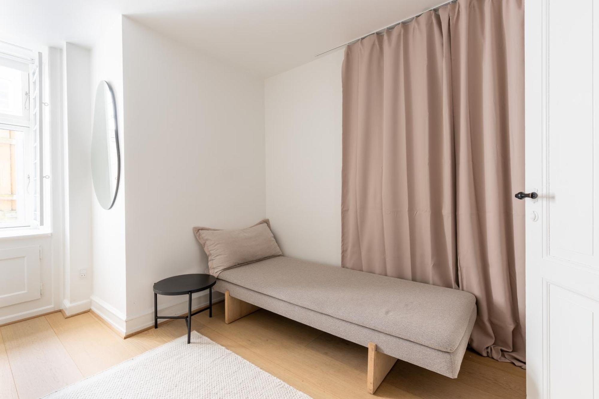 Unique 3 Bedroom Apartment In Vibrant Frederiksberg Copenaghen Esterno foto